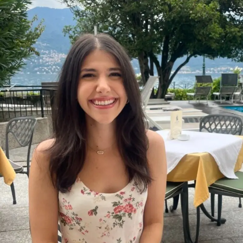 Photo of Lauren Ciulla